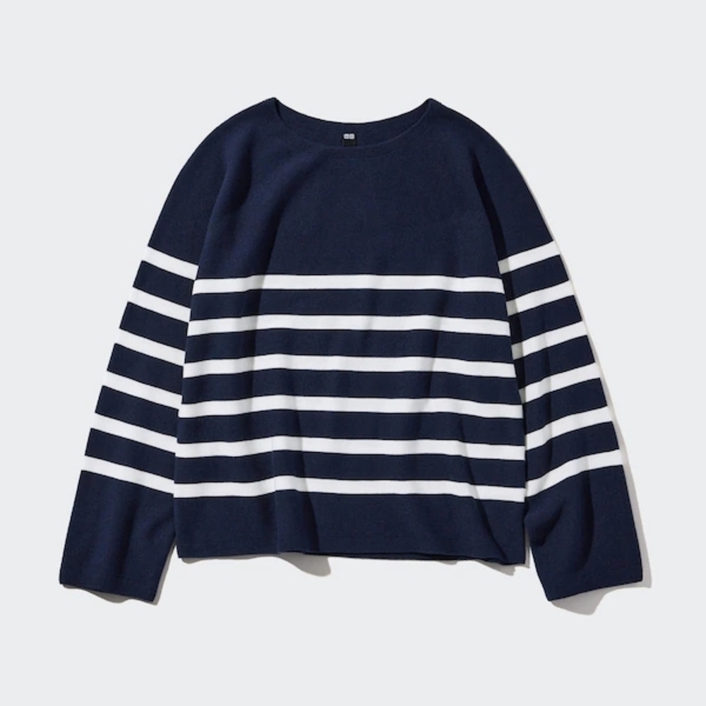 Uniqlo Navy and White Striped Sweater